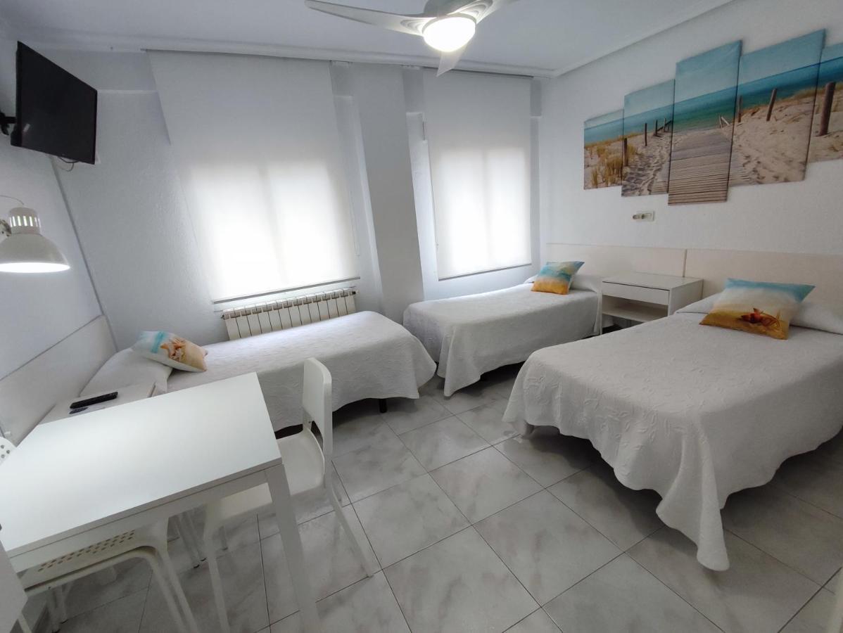Hostal Lucy Santander Zewnętrze zdjęcie