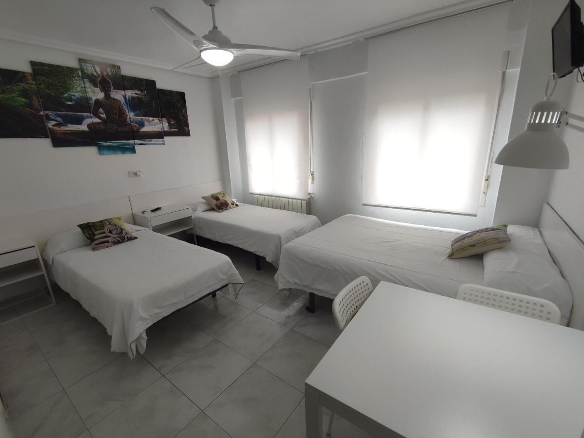 Hostal Lucy Santander Zewnętrze zdjęcie
