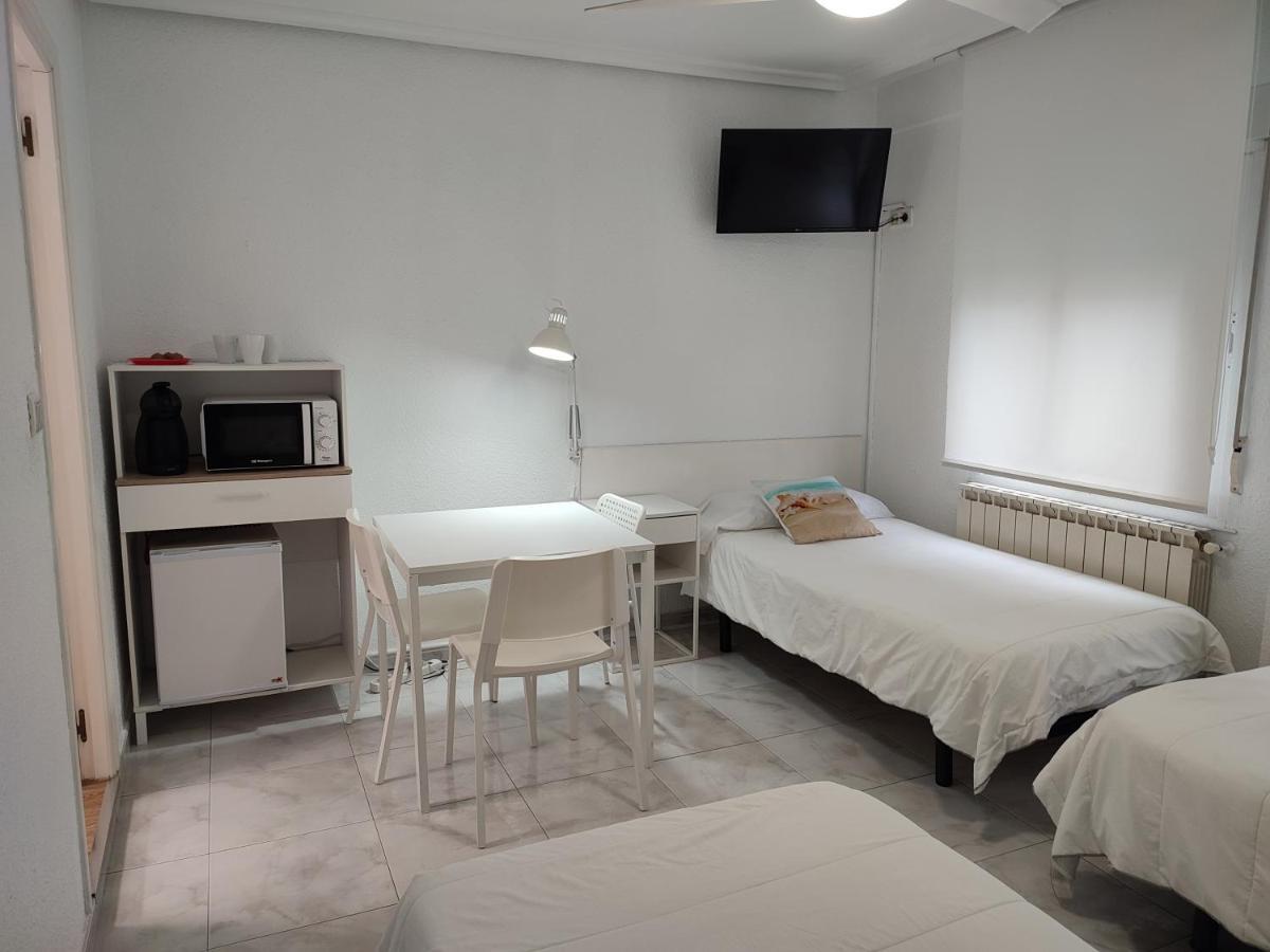 Hostal Lucy Santander Zewnętrze zdjęcie