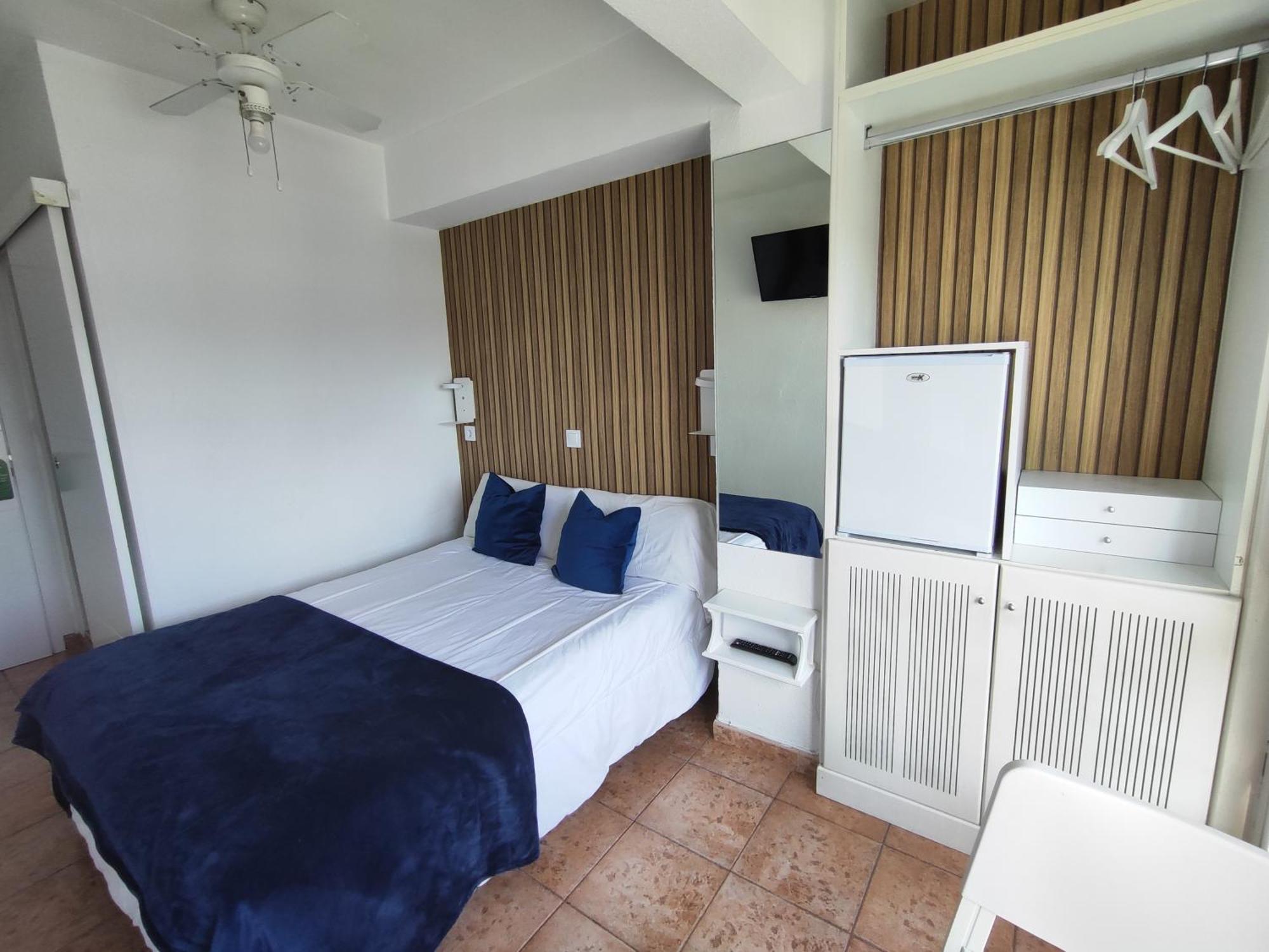 Hostal Lucy Santander Zewnętrze zdjęcie